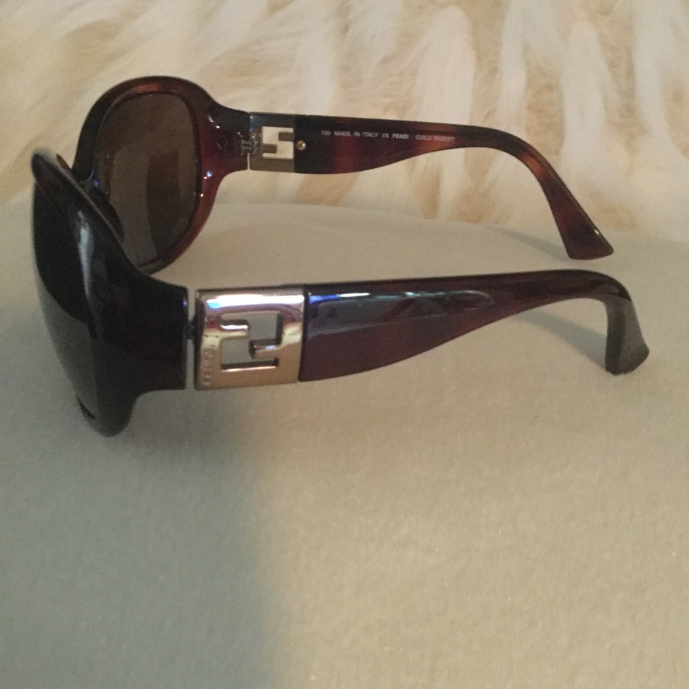 Fendi Sunglasses Cold Insert - image 7